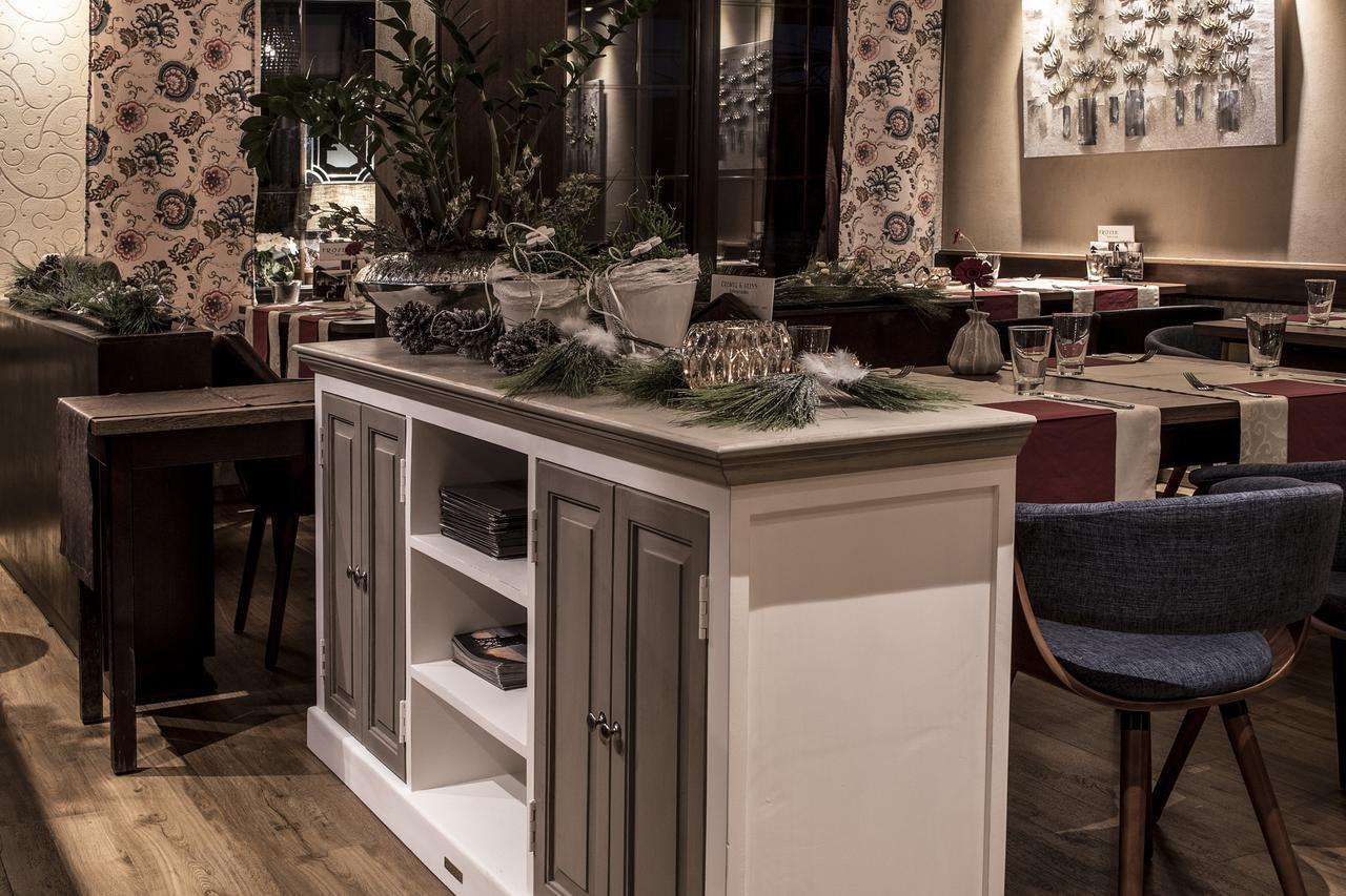 Restaurant Landgasthof Zum Wiesengrund Newel Eksteriør bilde
