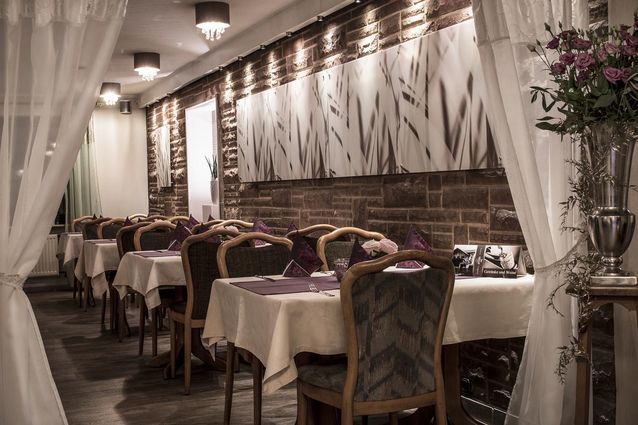 Restaurant Landgasthof Zum Wiesengrund Newel Eksteriør bilde