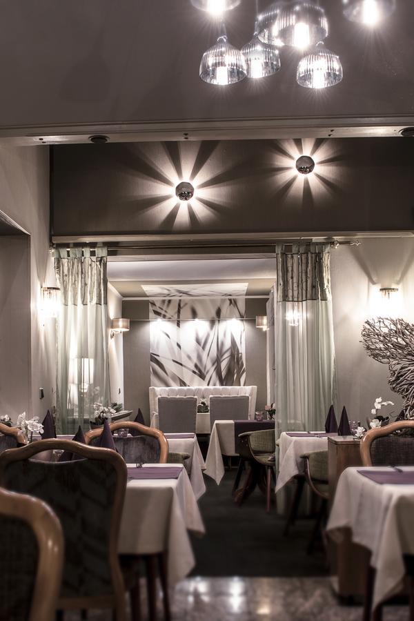 Restaurant Landgasthof Zum Wiesengrund Newel Eksteriør bilde