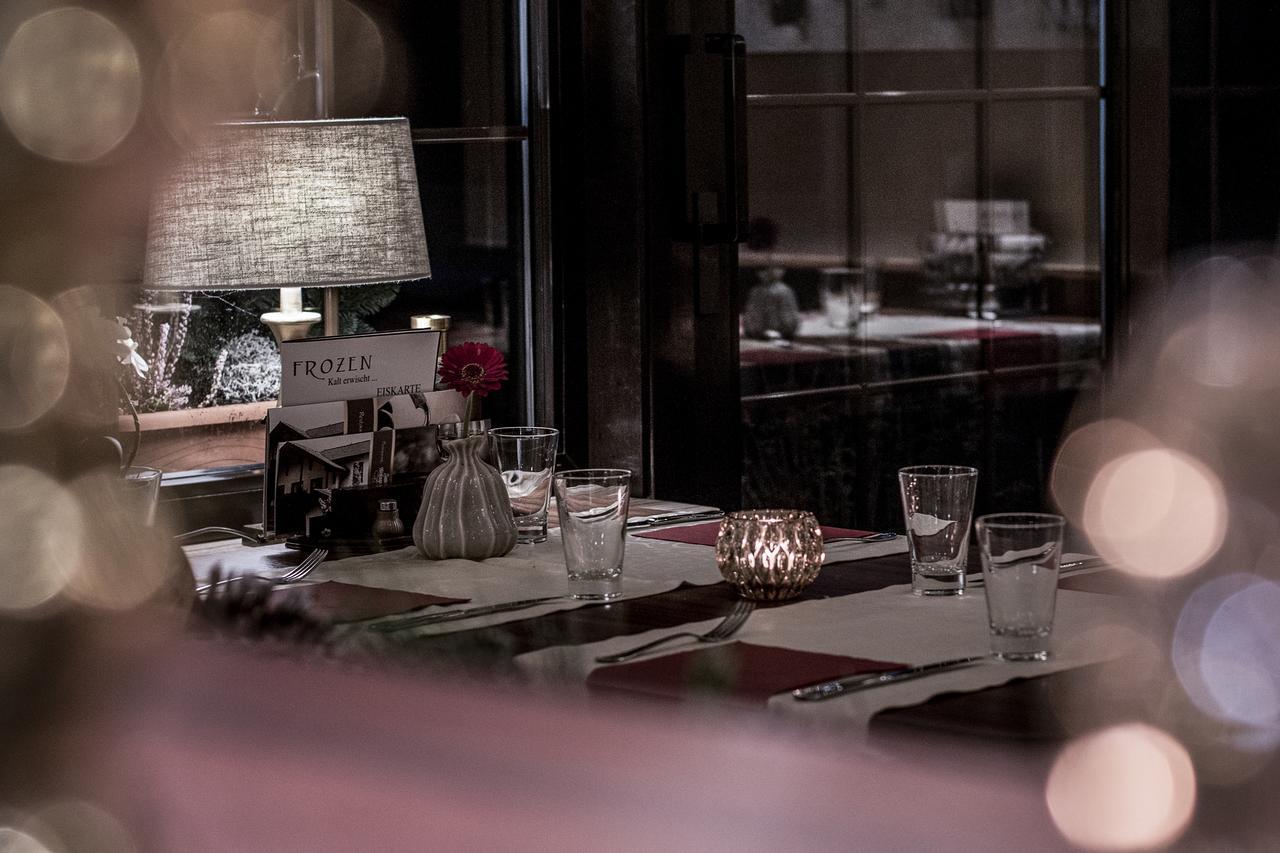 Restaurant Landgasthof Zum Wiesengrund Newel Eksteriør bilde